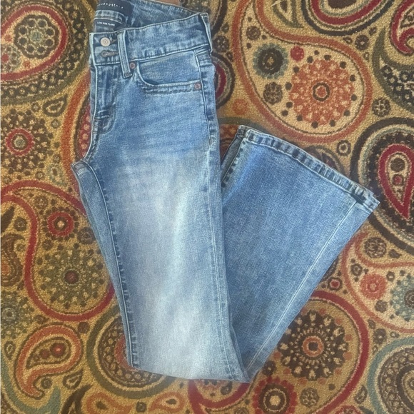 Aeropostale Denim - Women’s Aero low rise flare medium wash jeans